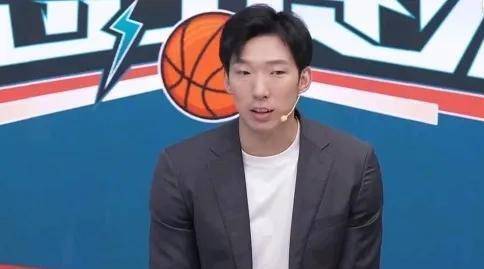 NBA常规赛赛程吃紧，四川男篮加时末段防线松动，球迷炸锅，医务组通报恢复的简单介绍